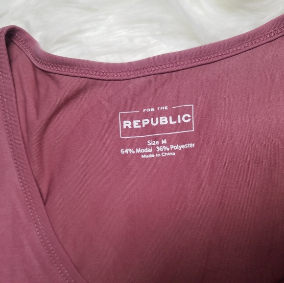 For the Republic Dusty Rose Tee M - Picture 2 of 4